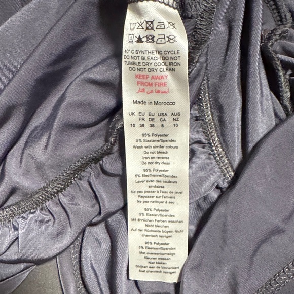 PrettyLittleThing Metallic Grey/Purple Ruched Mini Dress - Picture 4 of 5